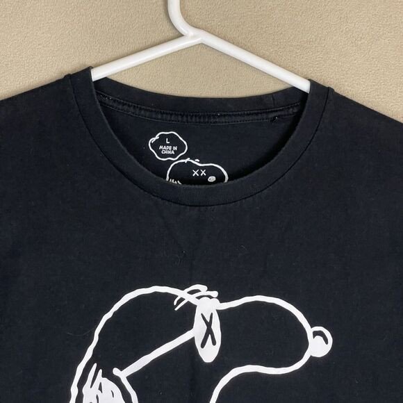 KAWS x Uniqlo x‎ Peanuts Joe Kaws Yawn Shirt Mens Large Black Snoopy Outline Tee - Picture 3 of 10